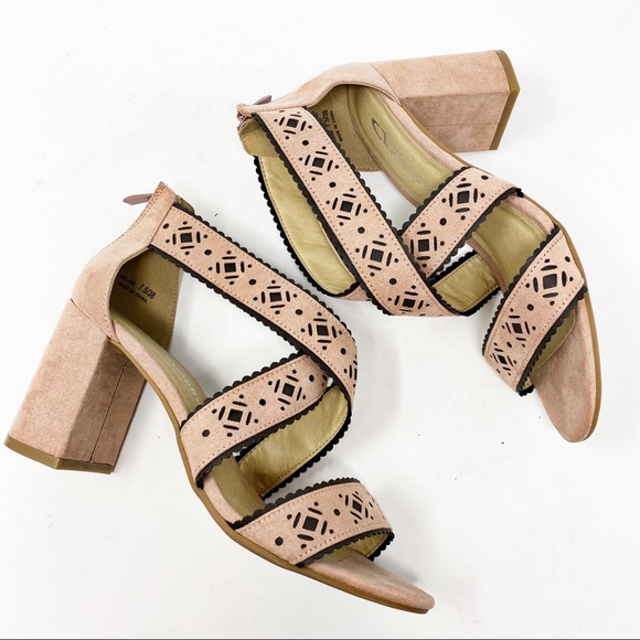 Chinese Laundry Strappy Block Heels - Picture 1 of 6